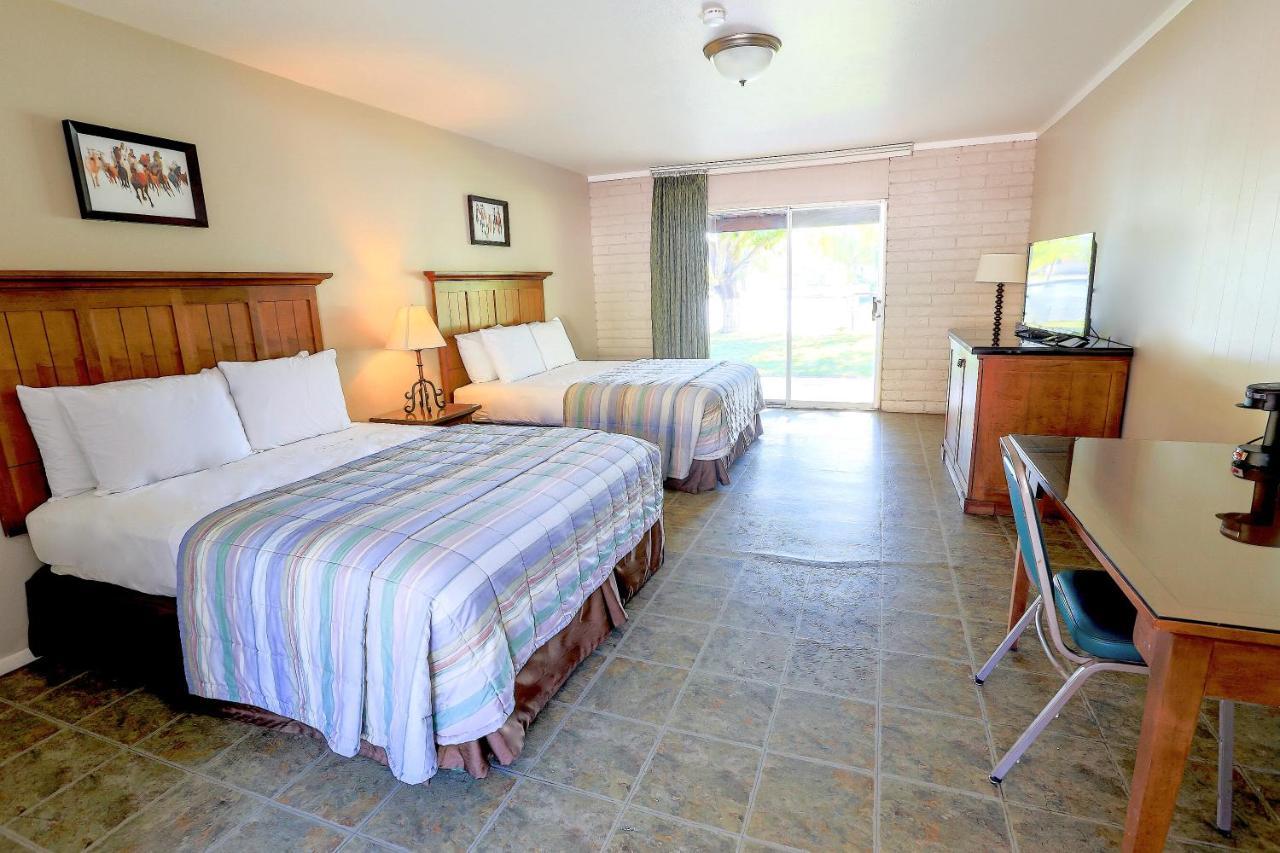 Park Motel 3*